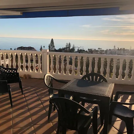 Yoga House Holiday home Torre de Benagalbon