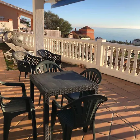Holiday home Yoga House Torre de Benagalbon